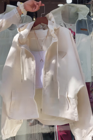 π Trendy Hooded Zip-Up β Everyday Comfort