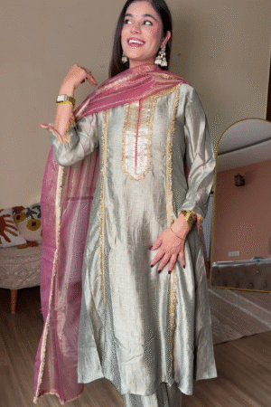 Timeless Ladies Wear with Modern Western Vibes